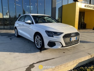 AUDI A3 SPB 30 g-tron S tronic Business
