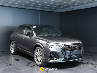AUDI Q3 35 TDI S tronic Identity Black