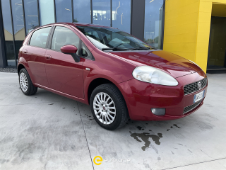 FIAT Grande Punto  1.4 5 porte Dynamic Natural Power