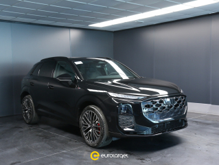 AUDI Q3 TFSI 195 kW S tronic quattro S Line edition