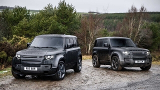 LAND ROVER Defender 110 4.4 V8 635 CV AWD Auto OCTA
