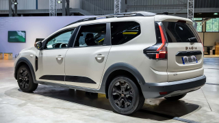 DACIA Jogger  TCe 110 CV 5 posti Extreme