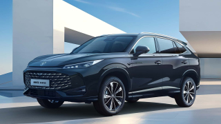 MG HS 1.5 PHEV Luxury